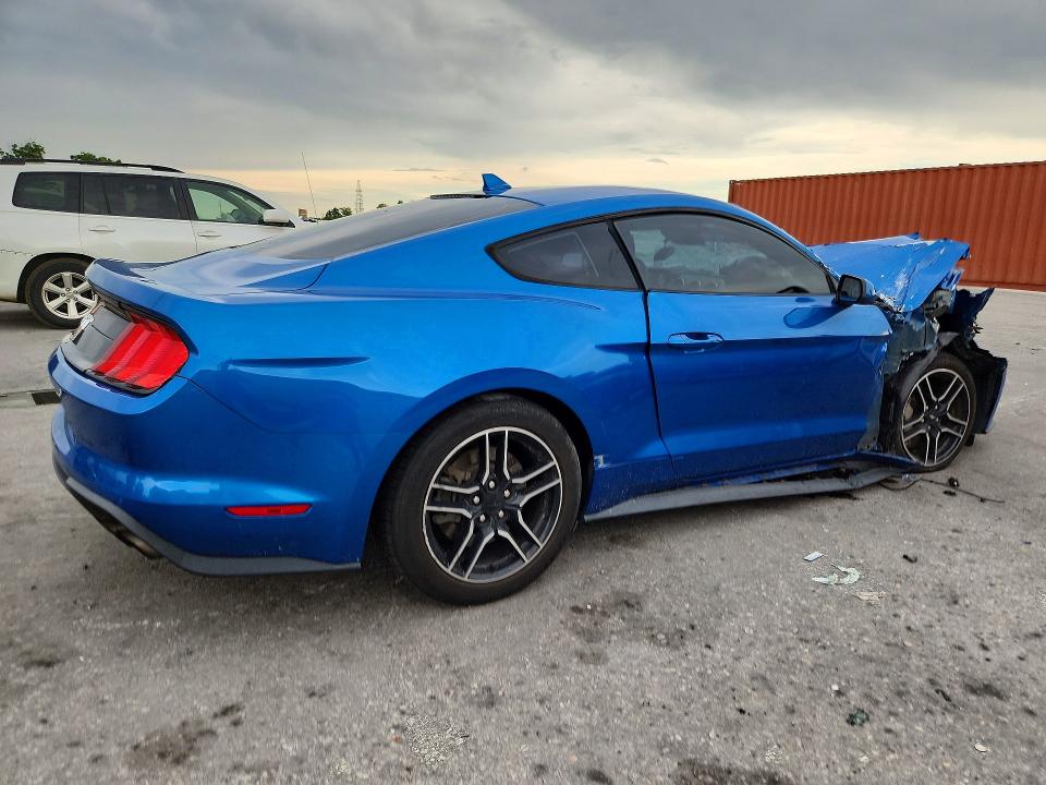 Photo 3 from auction – 2021 FORD MUSTANG with VIN 1FA6P8CF9M5135240