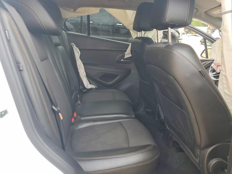 Photo 10 from auction – 2017 CHEVROLET TRAX with VIN 3GNCJLSB7HL282248