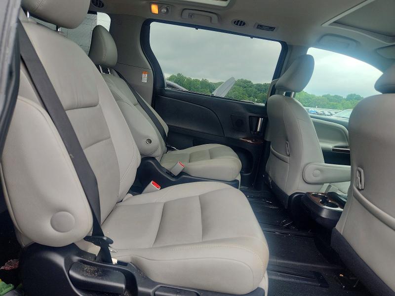 Photo 11 from auction – 2016 TOYOTA SIENNA with VIN 5TDYK3DC6GS722938