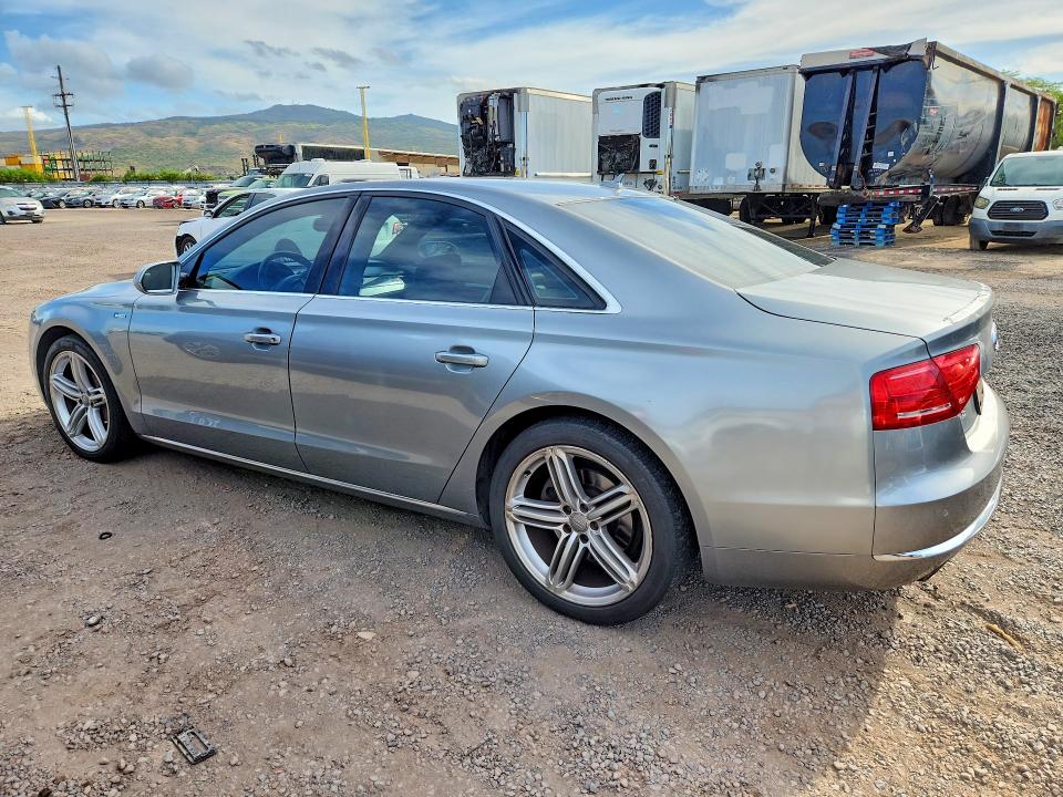 Photo 2 from auction – 2013 AUDI A8 with VIN WAUAGAFD4DN000850