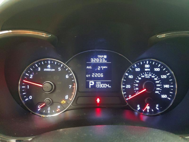 Photo 9 from auction – 2016 KIA FORTE with VIN KNAFX4A6XG5580190