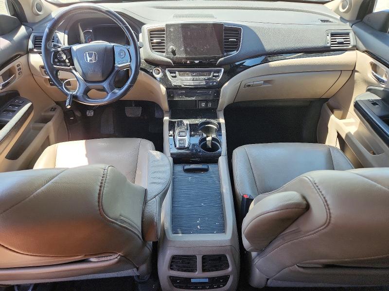Photo 8 from auction – 2019 HONDA PILOT with VIN 5FNYF5H69KB000848