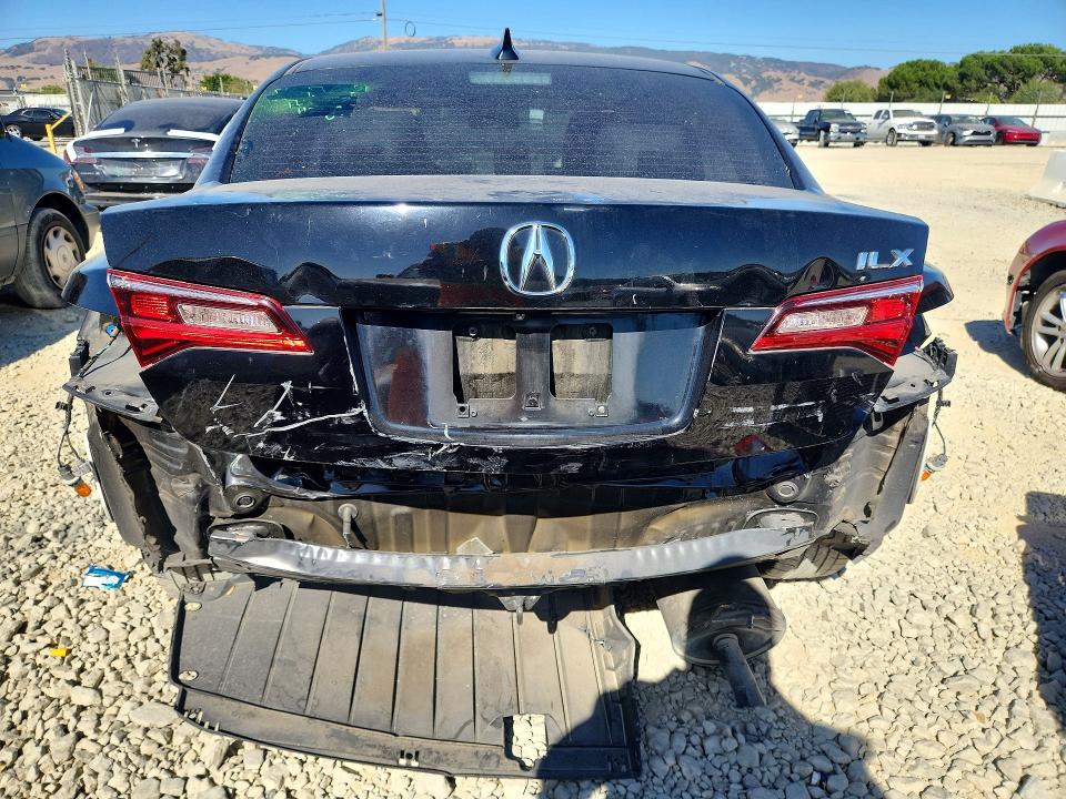 Photo 6 from auction – 2016 ACURA ILX with VIN 19UDE2F30GA024028