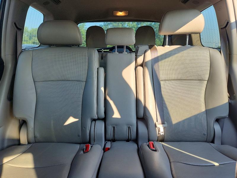 Фото 10 с аукциона – 2013 TOYOTA HIGHLANDER с VIN 5TDDK3EH5DS256777