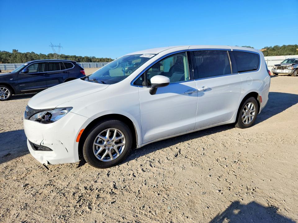 CHRYSLER VOYAGER 2022 with VIN 2C4RC1CG1NR159250 - Photo from auction