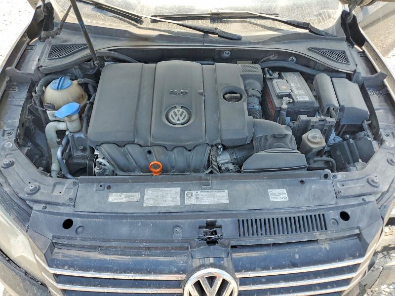 Photo 11 from auction – 2013 VOLKSWAGEN PASSAT with VIN 1VWBP7A39DC111668