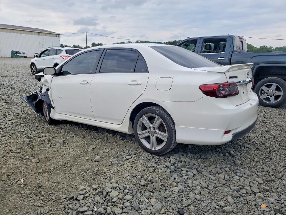 Photo 2 from auction – 2013 TOYOTA COROLLA with VIN 2T1BU4EE9DC109481