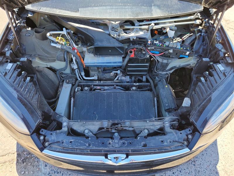 Photo 11 from auction – 2020 TESLA MODEL X with VIN 5YJXCDE4XLF236105