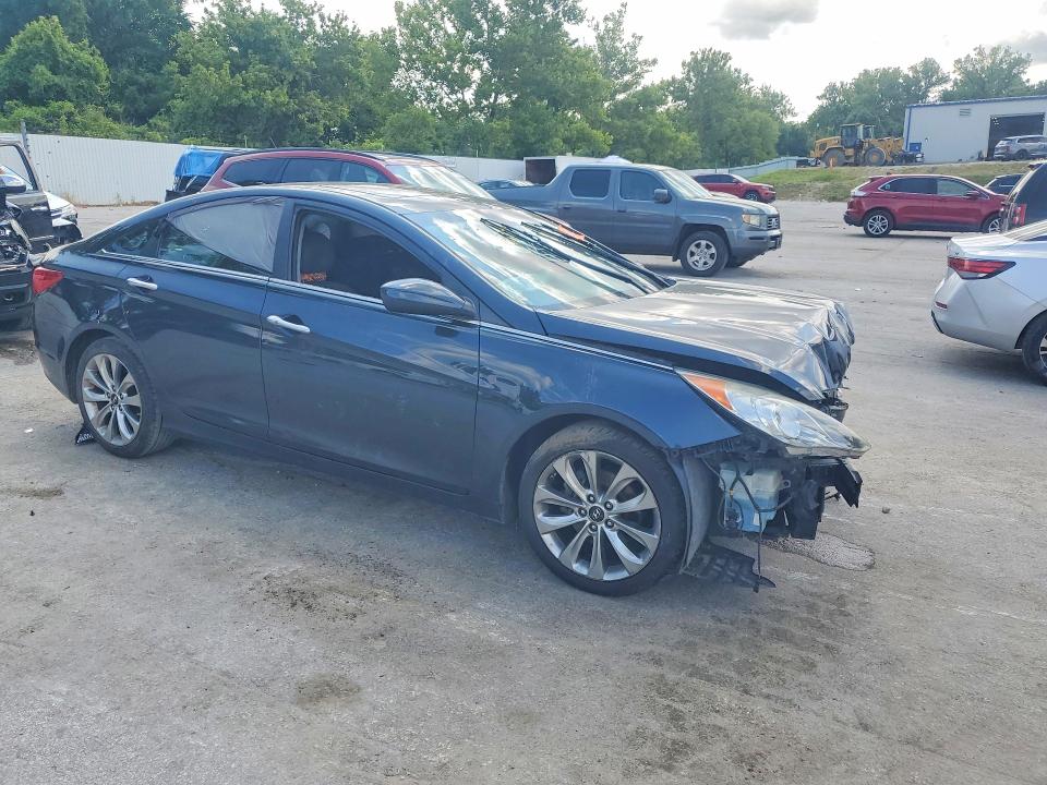 Photo 4 from auction – 2012 HYUNDAI SONATA with VIN 5NPEC4AB2CH439504