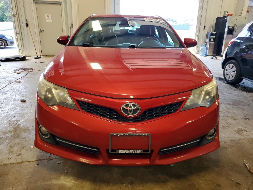 Photo 5 from auction – 2012 TOYOTA CAMRY with VIN 4T1BF1FK8CU601977