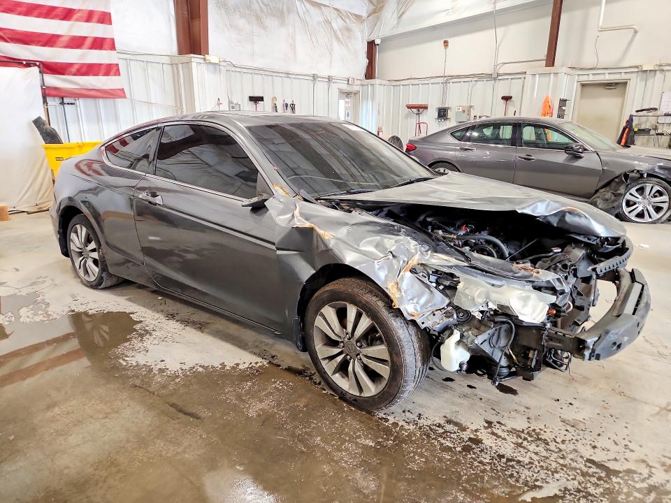 Photo 4 from auction – 2010 HONDA ACCORD with VIN 1HGCS1B36AA012025