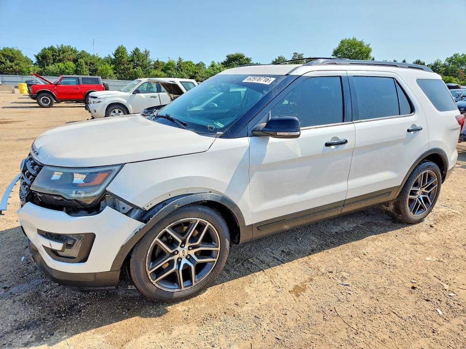 FORD EXPLORER 2016 with VIN 1FM5K8GT5GGA00913 - Photo from auction