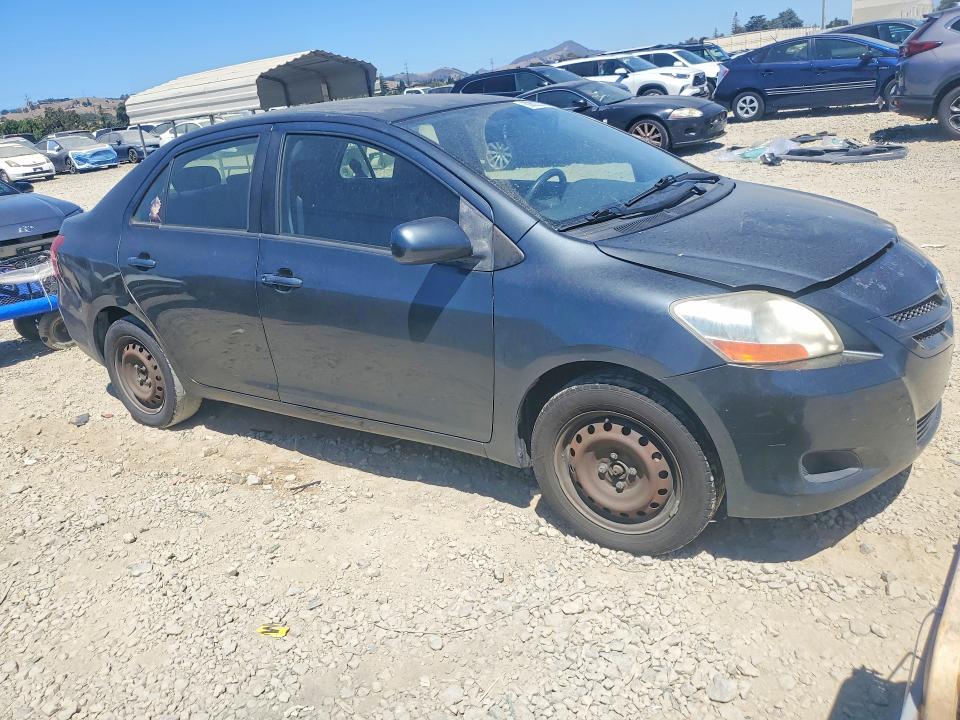 Photo 4 from auction – 2007 TOYOTA YARIS with VIN JTDBT923571107741