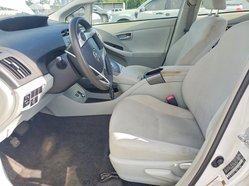 Photo 7 from auction – 2013 TOYOTA PRIUS with VIN JTDKN3DU4D5573386