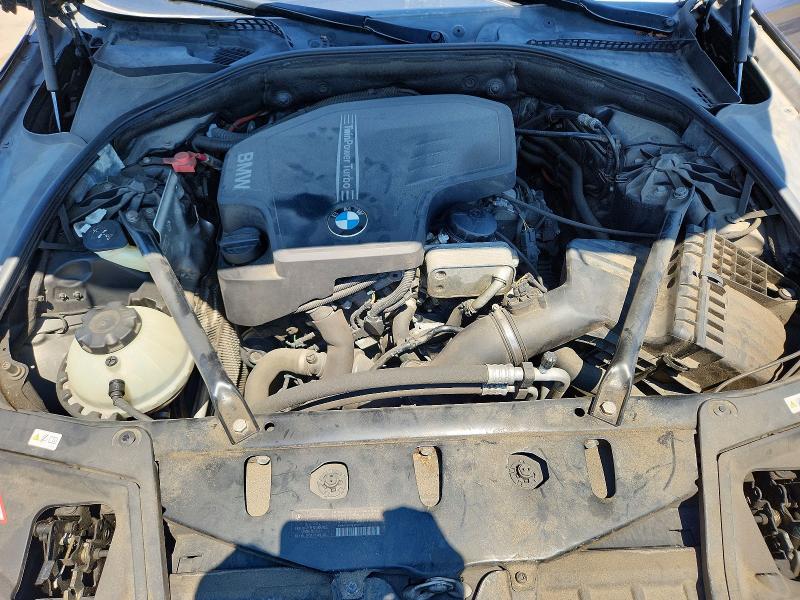 Photo 11 from auction – 2013 BMW 528 with VIN WBAXH5C53DDW16122