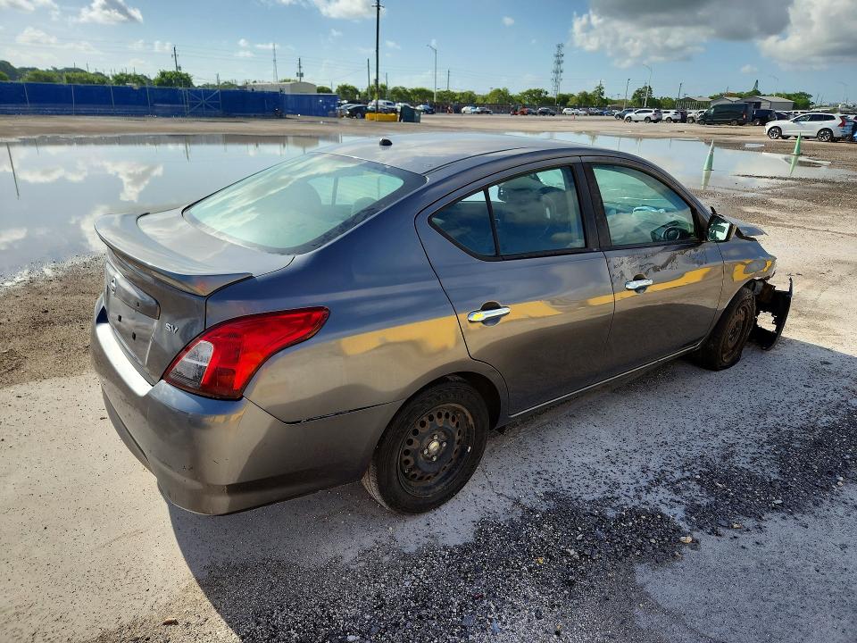 Photo 3 from auction – 2019 NISSAN VERSA with VIN 3N1CN7AP6KL867723