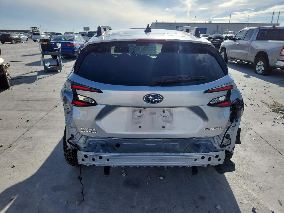 Photo 6 from auction – 2024 SUBARU CROSSTREK with VIN JF2GUADC6R8303099