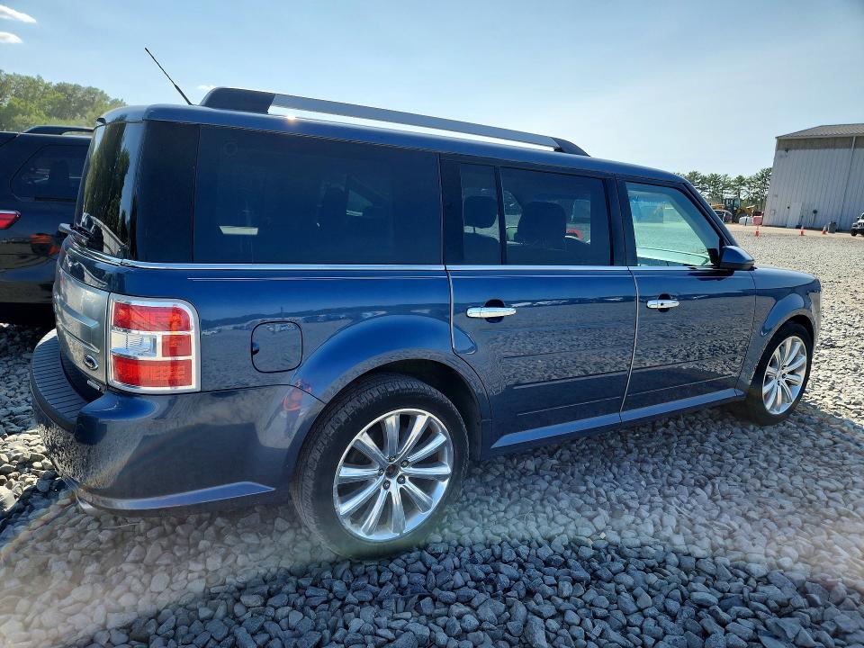 Photo 3 from auction – 2018 FORD FLEX with VIN 2FMHK6DT1JBA04798