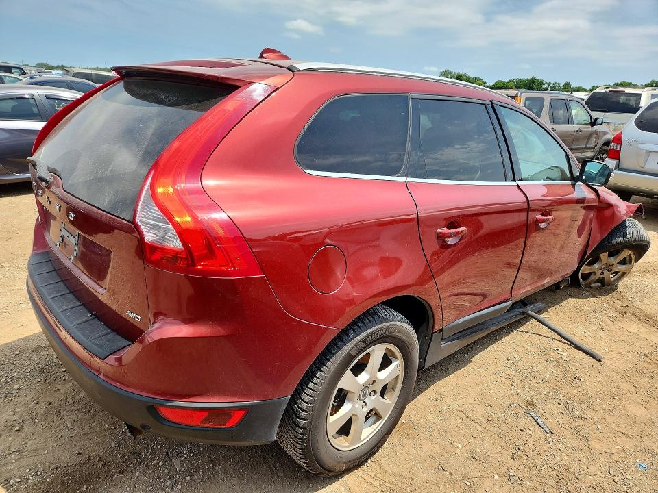 Photo 3 from auction – 2011 VOLVO XC60 with VIN YV4952DZ0B2217291