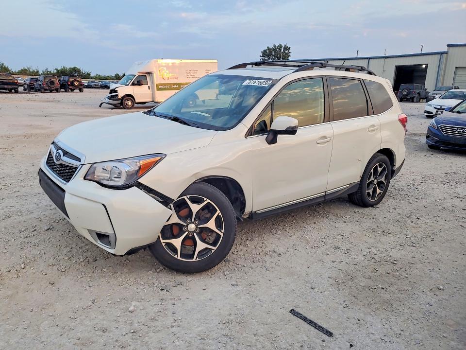 SUBARU FORESTER 2015 with VIN JF2SJGWC8FH485547 - Photo from auction