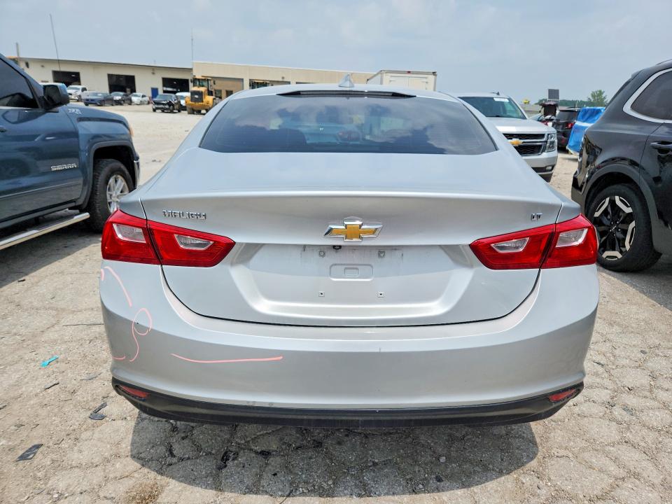 Photo 6 from auction – 2016 CHEVROLET MALIBU with VIN 1G1ZE5ST0GF263571