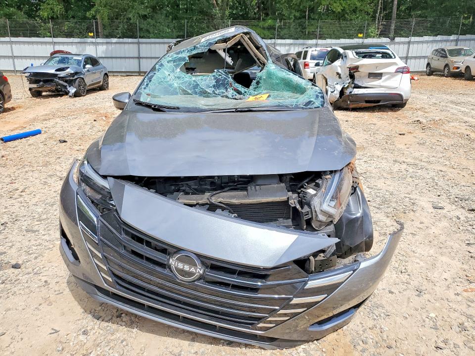 Photo 5 from auction – 2025 NISSAN VERSA with VIN 3N1CN8EV4SL832239