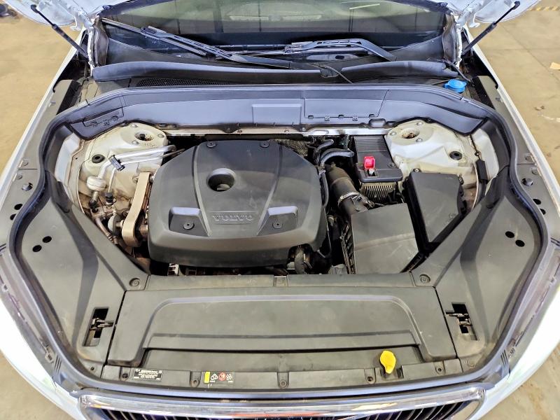 Photo 12 from auction – 2017 VOLVO XC90 with VIN YV4102KK5H1105585