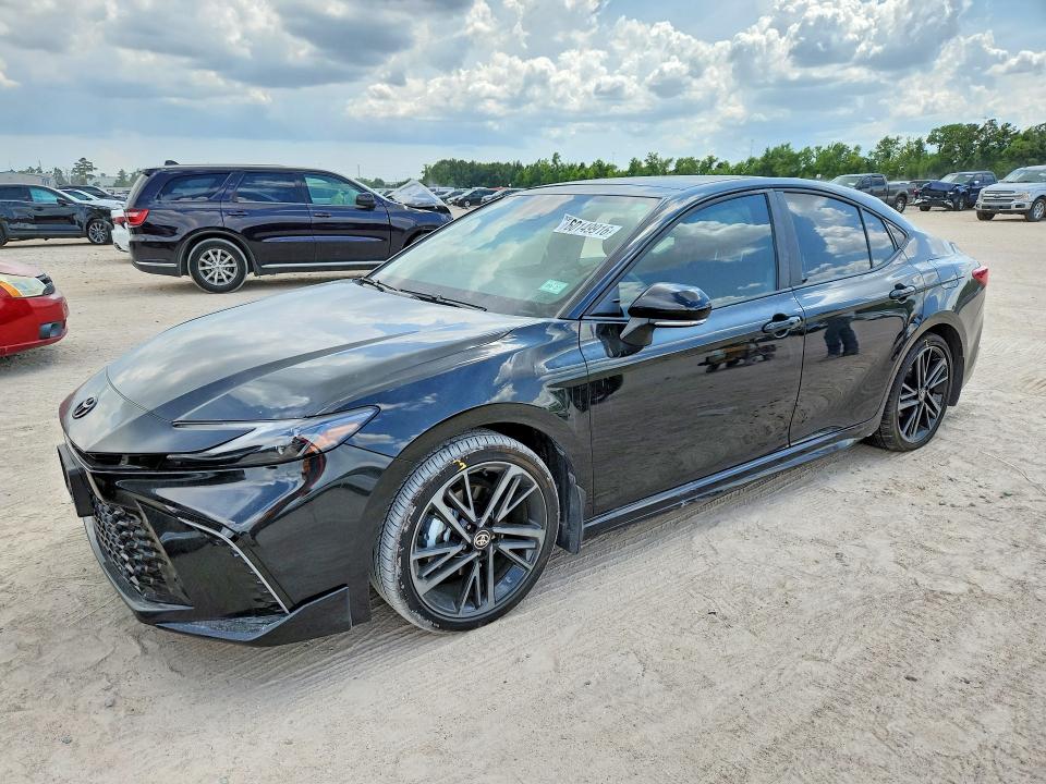 TOYOTA CAMRY 2026 with VIN 4T1DAACK9TU660435 - Photo from auction