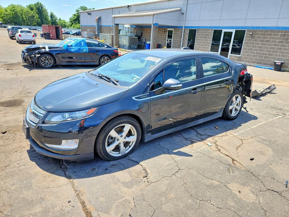 CHEVROLET VOLT 2015 with VIN 1G1RA6E40FU105151 - Photo from auction