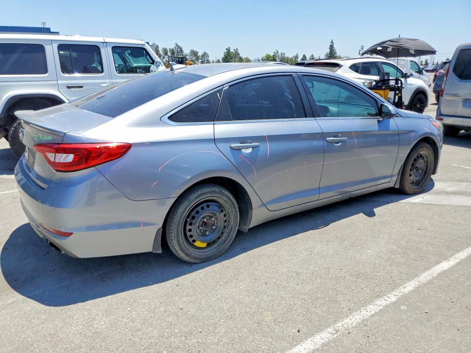 Photo 3 from auction – 2016 HYUNDAI SONATA with VIN 5NPE24AFXGH334348