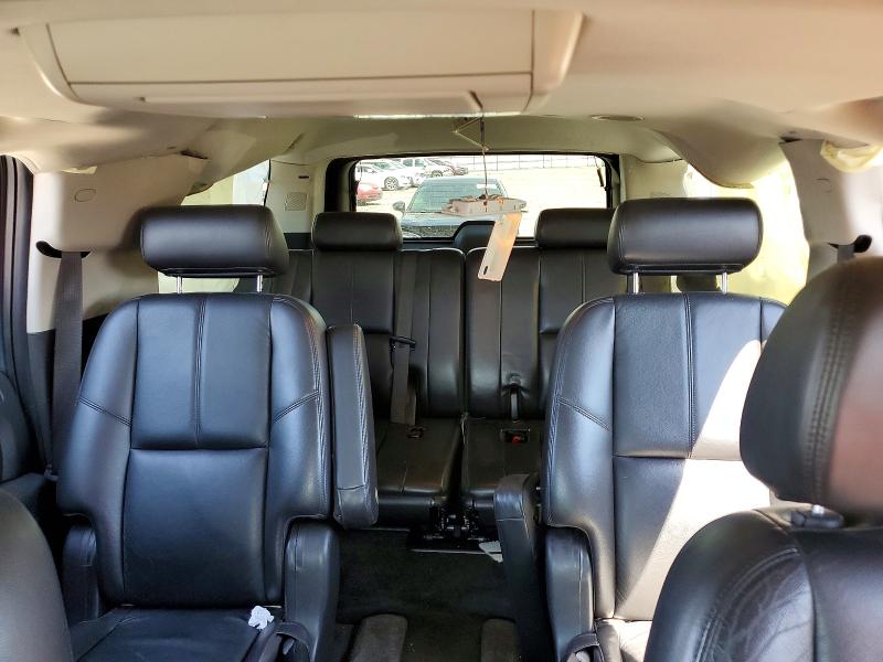 Photo 10 from auction – 2008 CHEVROLET SUBURBAN with VIN 3GNFK16318G188859