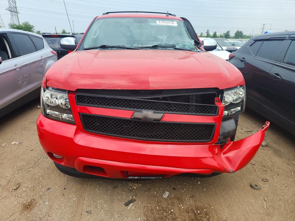 Photo 5 from auction – 2011 CHEVROLET AVALANCHE with VIN 3GNTKEE34BG149959
