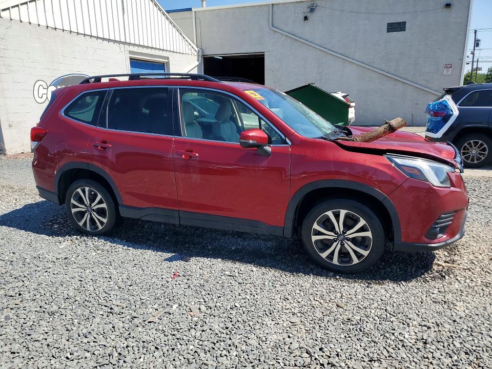 Photo 4 from auction – 2023 SUBARU FORESTER with VIN JF2SKAPC0PH537974