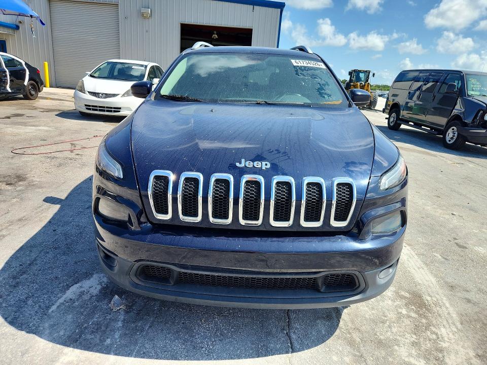 Photo 5 from auction – 2016 JEEP CHEROKEE with VIN 1C4PJMCS6GW323329