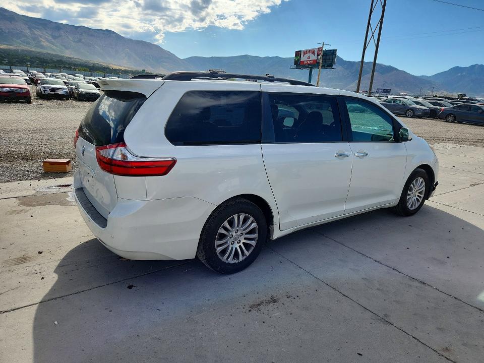 Photo 3 from auction – 2015 TOYOTA SIENNA with VIN 5TDYK3DC4FS566784