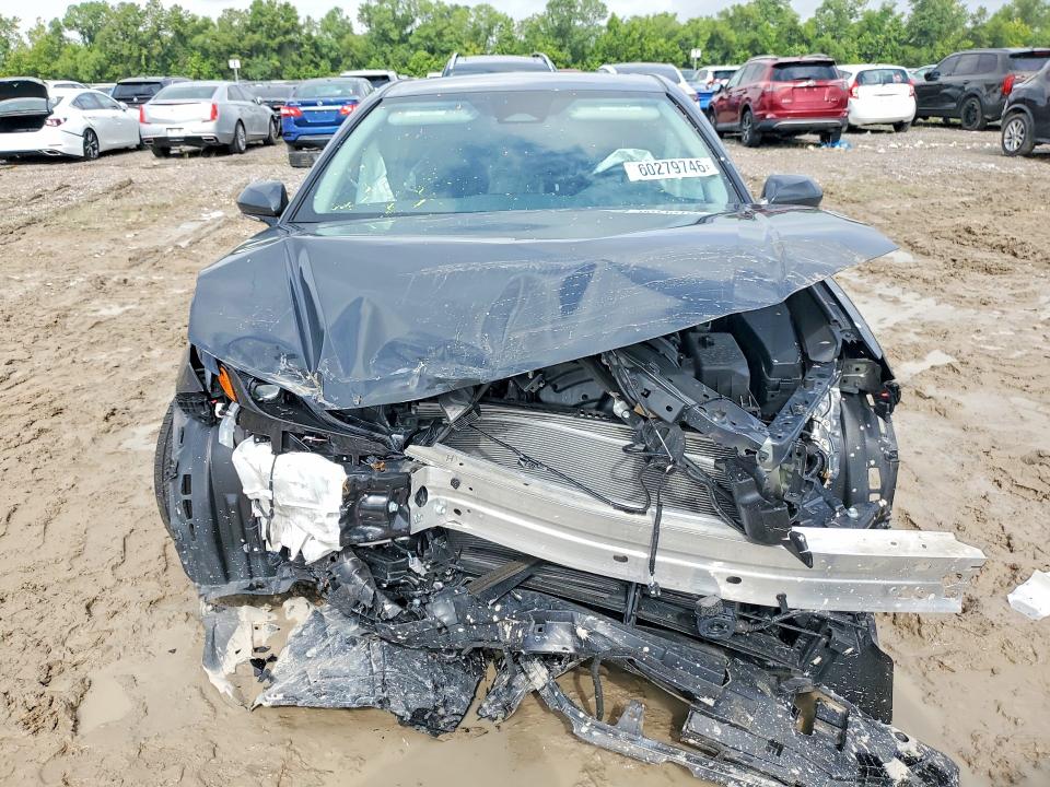 Photo 5 from auction – 2026 TOYOTA CAMRY with VIN 4T1DAACK6TU678780