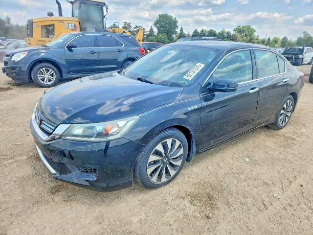 Photo 1 from auction – 2015 HONDA ACCORD with VIN 1HGCR6F32FA002618