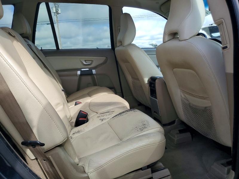 Photo 11 from auction – 2013 VOLVO XC90 with VIN YV4952CZ9D1664812