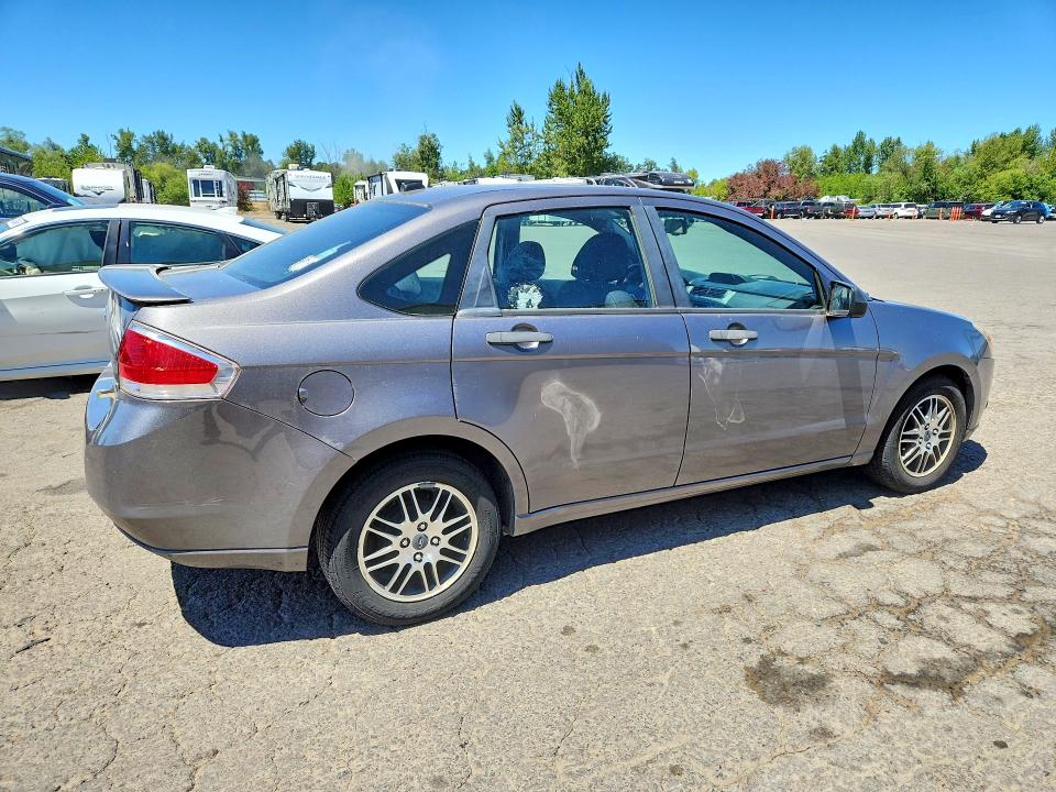 Photo 3 from auction – 2011 FORD FOCUS with VIN 1FAHP3FN4BW181788