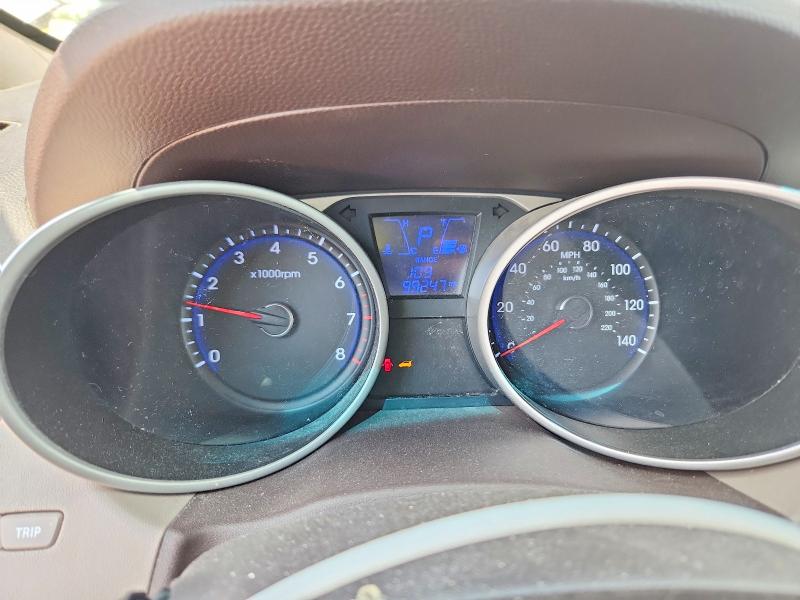 Photo 9 from auction – 2013 HYUNDAI TUCSON with VIN KM8JUCAC0DU622823