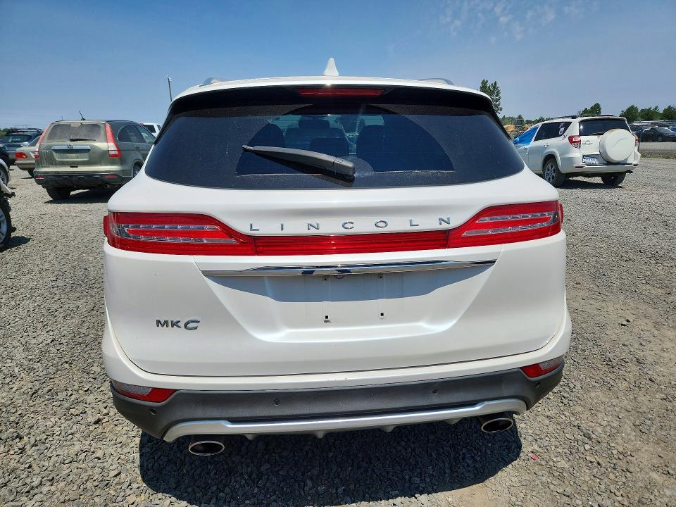 Photo 6 from auction – 2019 LINCOLN MKC with VIN 5LMCJ2C9XKUL02674
