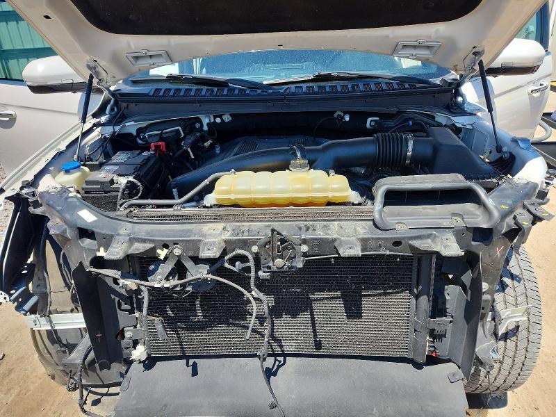 Photo 12 from auction – 2019 FORD EXPEDITION with VIN 1FMJU2AT8KEA69825