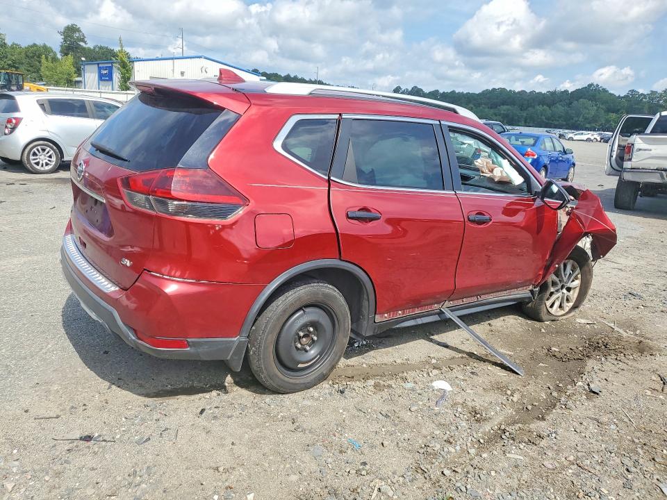 Photo 3 from auction – 2018 NISSAN ROGUE with VIN 5N1AT2MT1JC745735