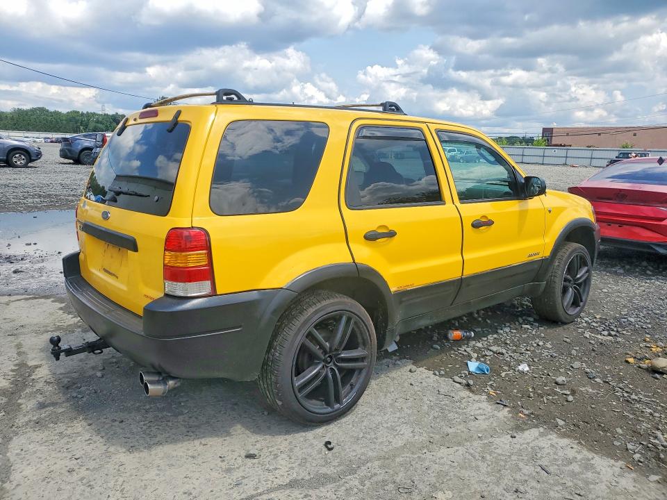 Photo 3 from auction – 2001 FORD ESCAPE with VIN 1FMYU04111KB28887