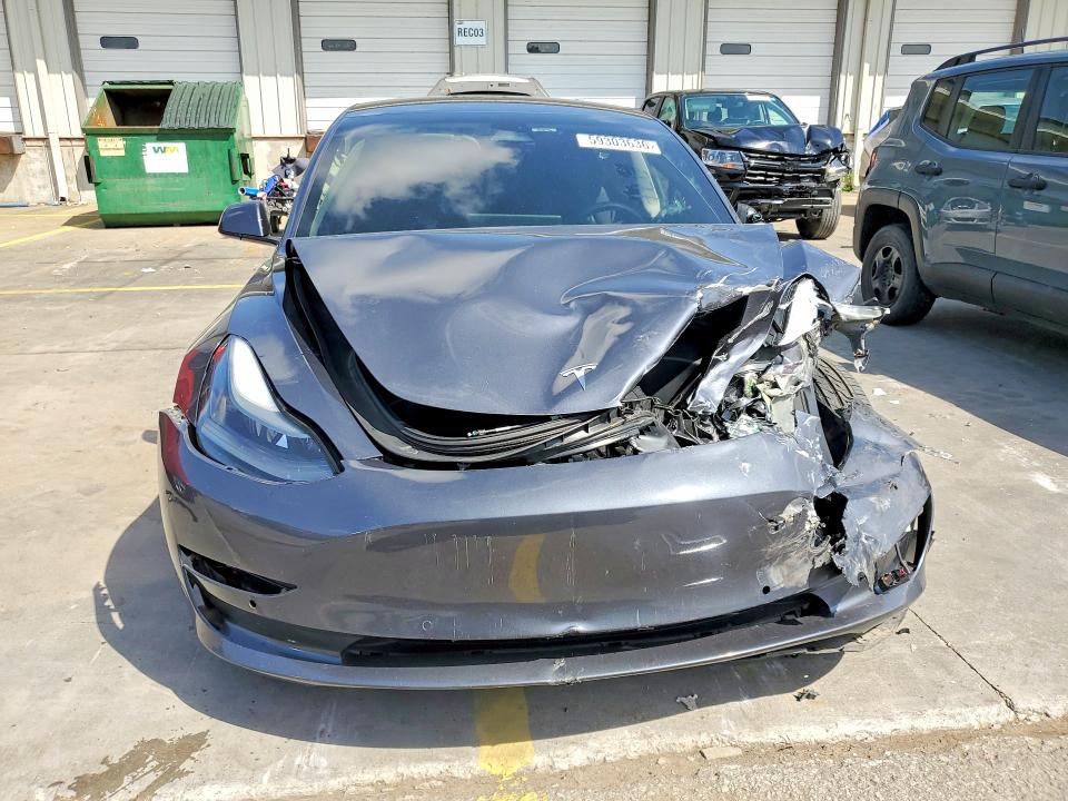 Photo 5 from auction – 2022 TESLA MODEL 3 with VIN 5YJ3E1EC9NF299214