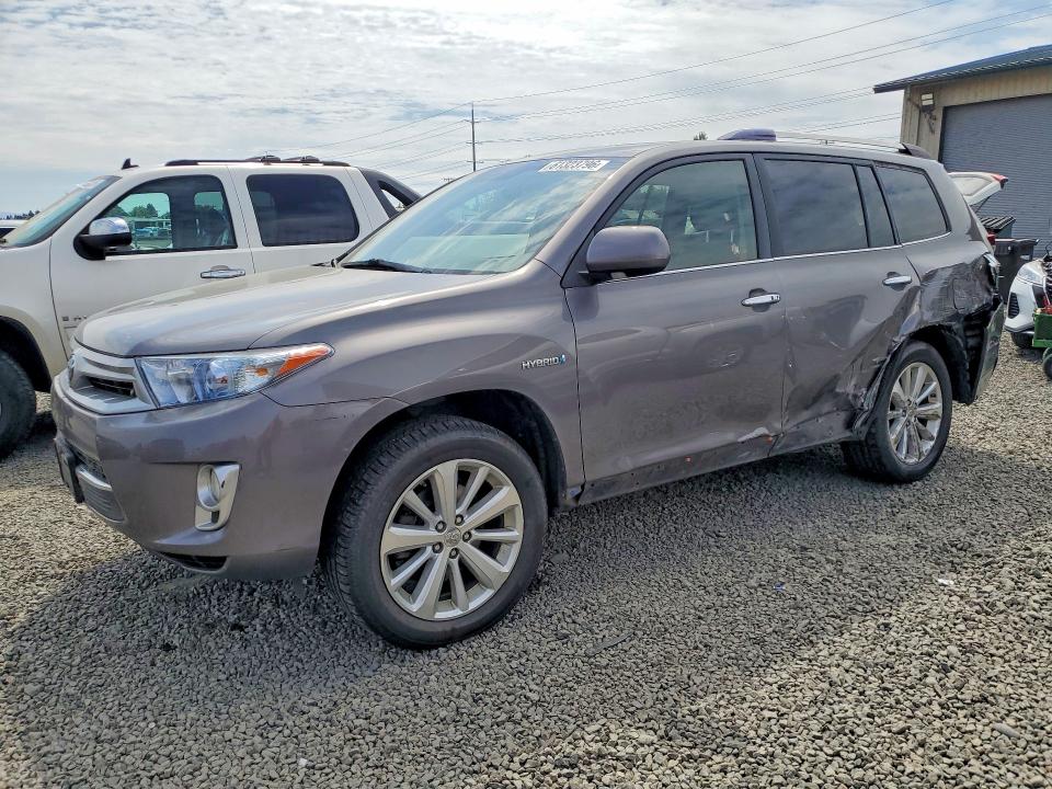 TOYOTA HIGHLANDER 2013 with VIN JTEDC3EH6D2013107 - Photo from auction