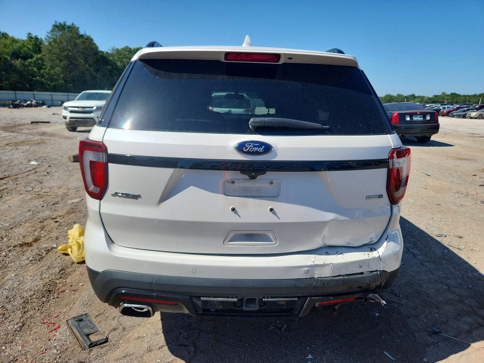 Photo 6 from auction – 2016 FORD EXPLORER with VIN 1FM5K8GT0GGD01847