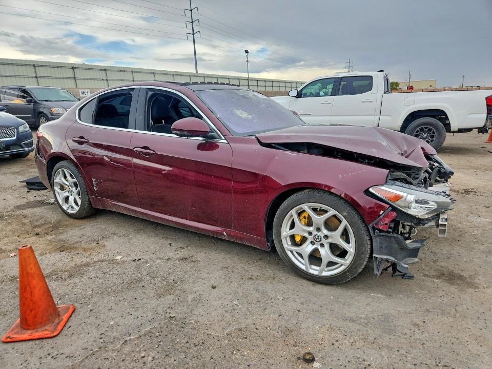Foto 4 de la subasta – 2018 ALFA ROMEO GIULIA con VIN ZARFAECN4J7583358