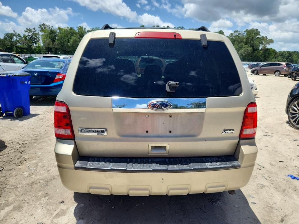 Photo 6 from auction – 2010 FORD ESCAPE with VIN 1FMCU0EGXAKB91421