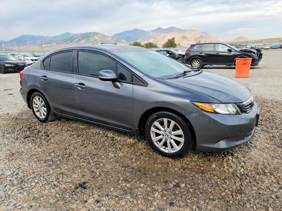 Photo 4 from auction – 2012 HONDA CIVIC with VIN 19XFB2F83CE046463